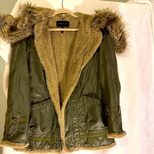BCBGMaxAzria Olive Green Army Jacket With Fur Hood & Zipper warm for this season